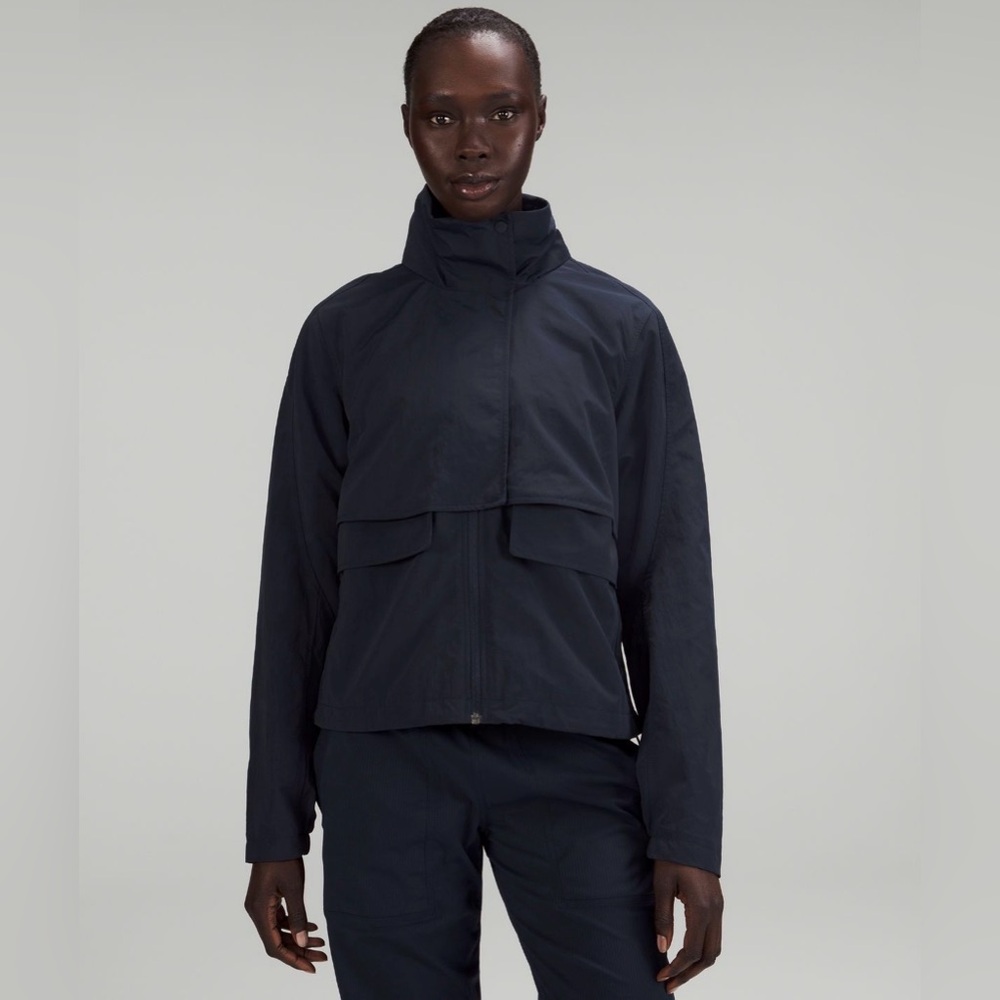 Lululemon Always Effortless Jacket in True Navy NWT